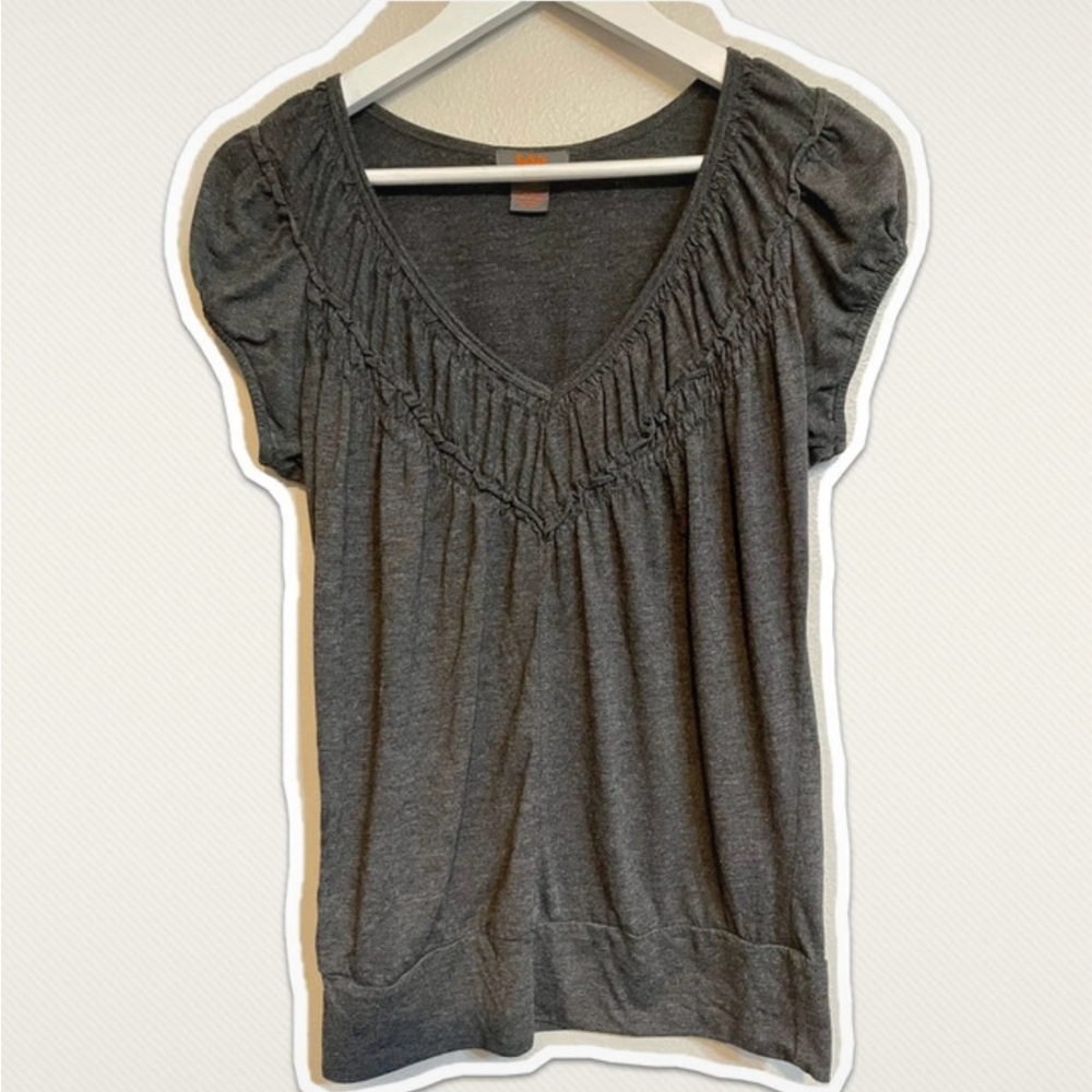 Gray V-Neck Short Sleeve Top